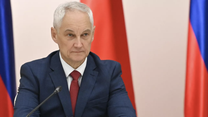 Белоусов вручил медали &laquo;Золотая Звезда&raquo; военным, проявившим мужество и героизм