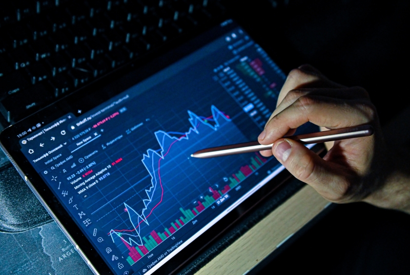 «Бизнес подстроился под новые условия»: фондовый рынок России вырос до максимума с февраля 2022 года