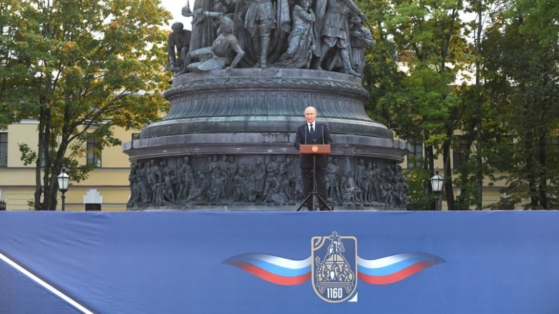 &laquo;Больше от нас подобных ошибок не дождутся&raquo;: Путин заявил о &laquo;смертельной опасности&raquo; ослабления суверенитета России