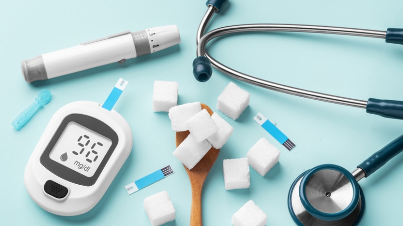 «Часто нарушения протекают бессимптомно»: врач-эндокринолог — о новых методах борьбы с диабетом и профилактике болезни