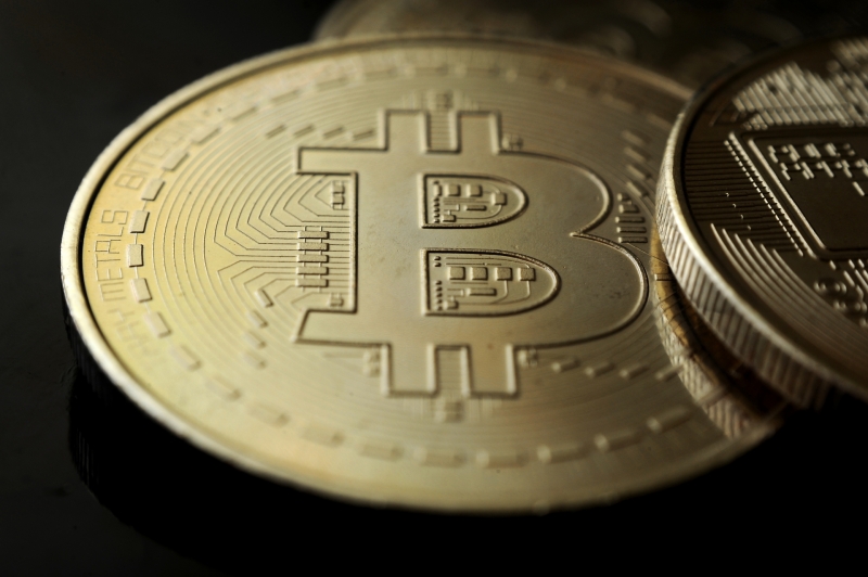 «До $100 тыс. за монету»: глава крупнейшей криптобиржи в мире — о росте курса биткоина и будущем цифрового рубля