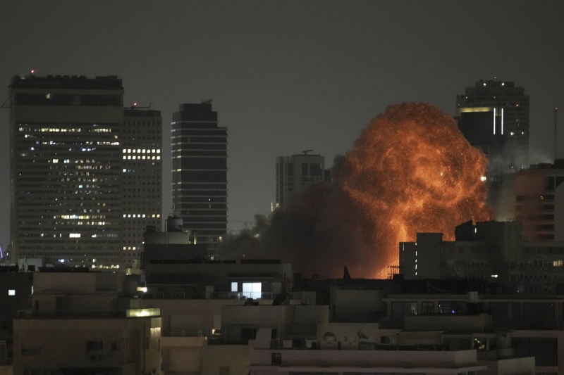 До $100 за баррель и выше: чем продолжение ирано-израильского конфликта может грозить мировому рынку нефти