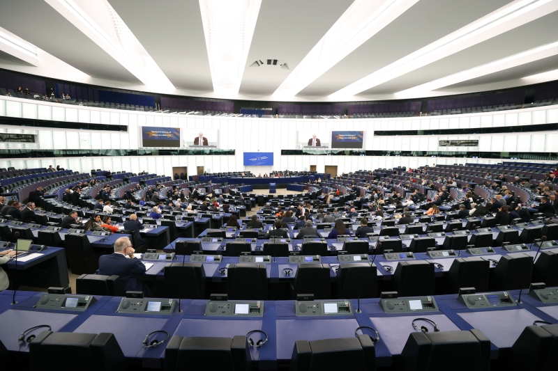 До 2025 года: Путин продлил действие ограничительных мер в ответ на антироссийские санкции