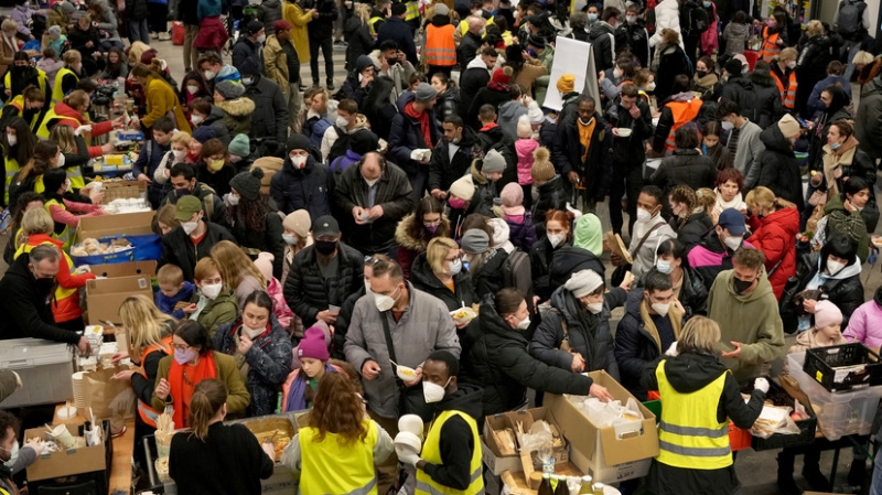 &laquo;Добрая воля имеет пределы&raquo;: почему в Европе снижается поддержка беженцев с Украины