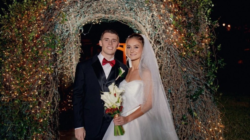 &laquo;Думал, тут медведи на велосипедах с балалайками&raquo;: RT поговорил с американцем, переехавшим с семьёй в Россию