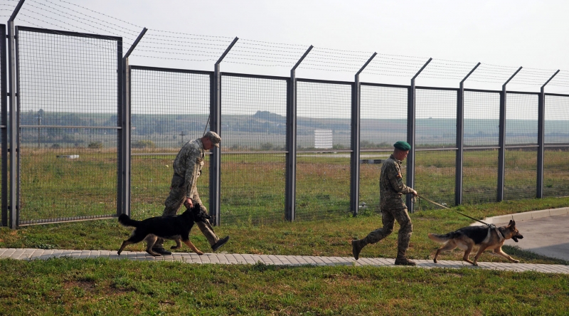 «Экспроприация частной собственности»: как Киев собирается принудительно отчуждать приграничные участки земли