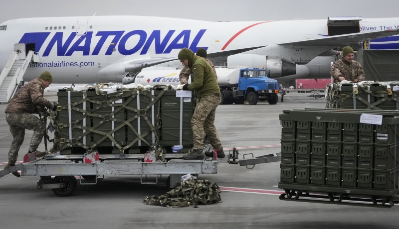 «Эльдорадо для американского ВПК»: как США намерены восстанавливать запасы оружия на фоне помощи Украине