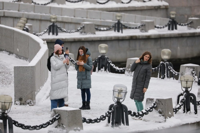 «Ещё один шаг к возвращению нормальной жизни»: в Москве отменили часть антикоронавирусных ограничений