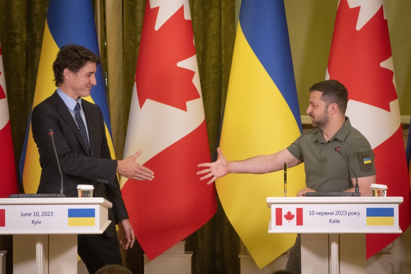 «Это воровство, грабёж»: власти Канады конфисковали российский самолёт Ан-124 «Руслан»