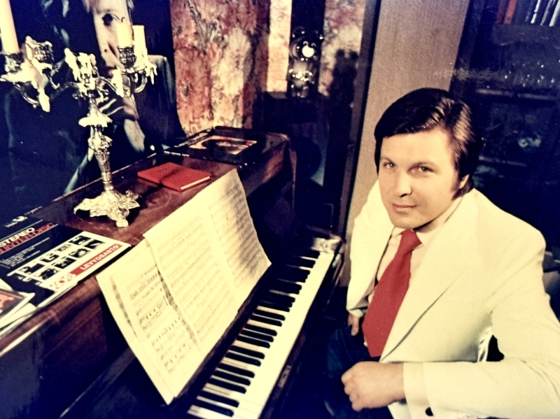 &laquo;Финальный аккорд Олимпиады&raquo;: Лев Лещенко рассказал о своей работе над песней, ставшей символом Москвы 1980 года