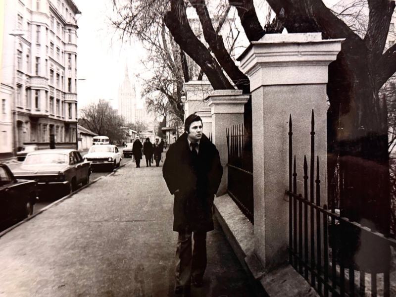 &laquo;Финальный аккорд Олимпиады&raquo;: Лев Лещенко рассказал о своей работе над песней, ставшей символом Москвы 1980 года