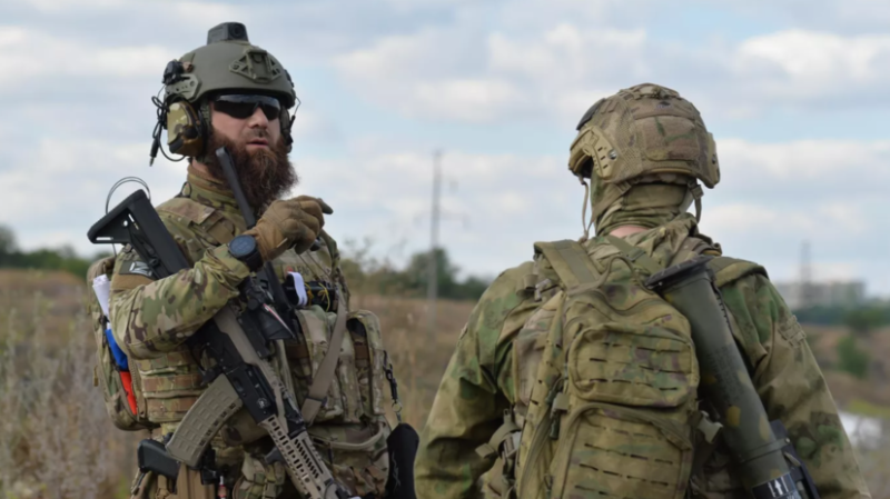 Гладков пообщался с бойцами батальона «Ахмат» в Белгородской области