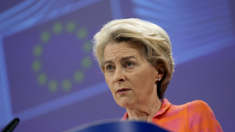 Глава ЕК: ЕС включит в 11-й пакет санкций против России более 90 компаний