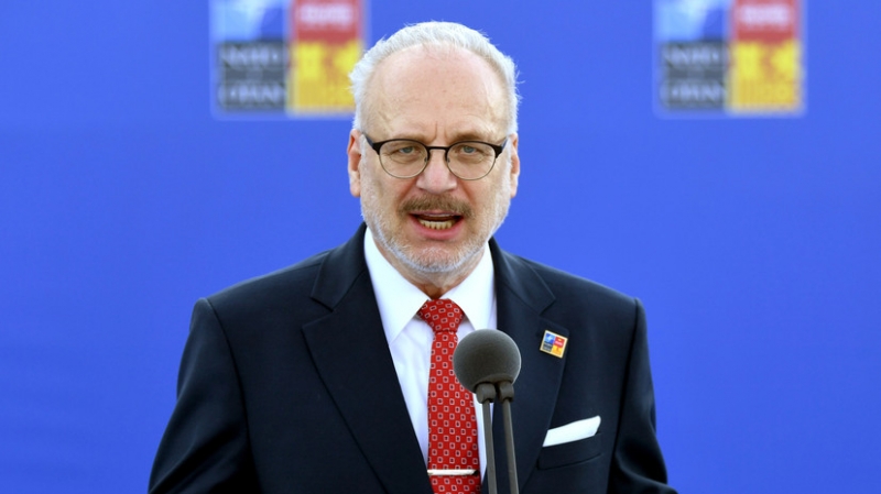 Глава Латвии счёл ненужным диалог с Путиным и призвал усилить группировку НАТО в стране