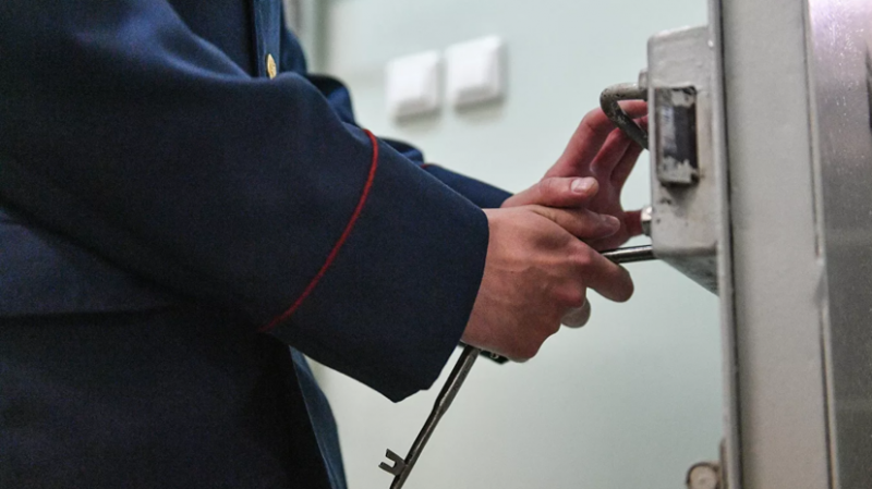 Главе ИК-6 Иркутска предъявили обвинение в превышении полномочий