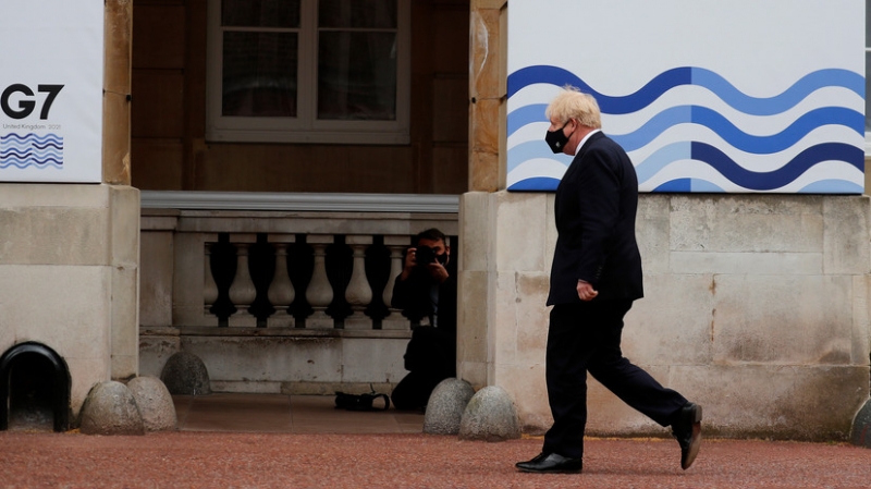 Главы Минздравов G7 проведут экстренное совещание в связи с выявлением штамма «омикрон»