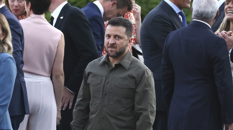 «Градус невежества»: почему поведение Зеленского вызвало раздражение в США и Великобритании