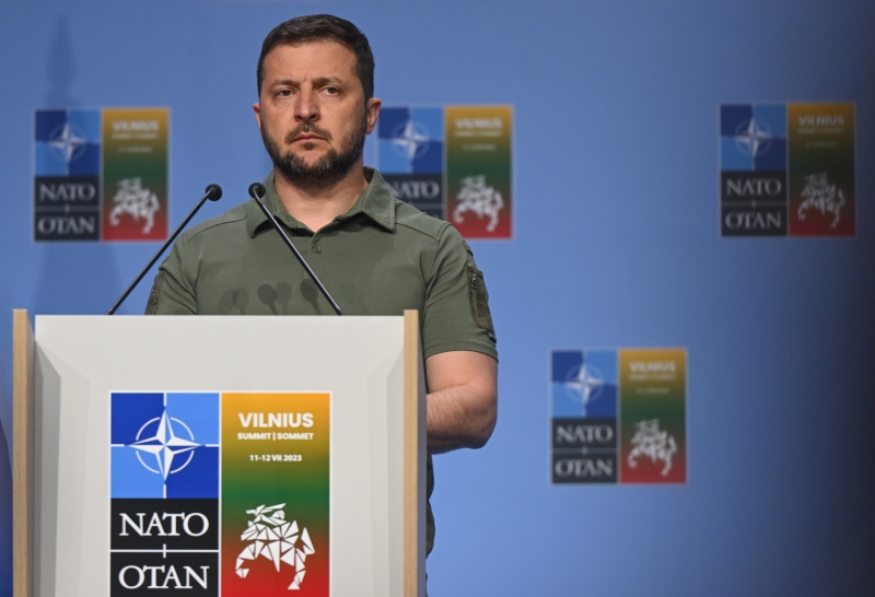 «Градус невежества»: почему поведение Зеленского вызвало раздражение в США и Великобритании