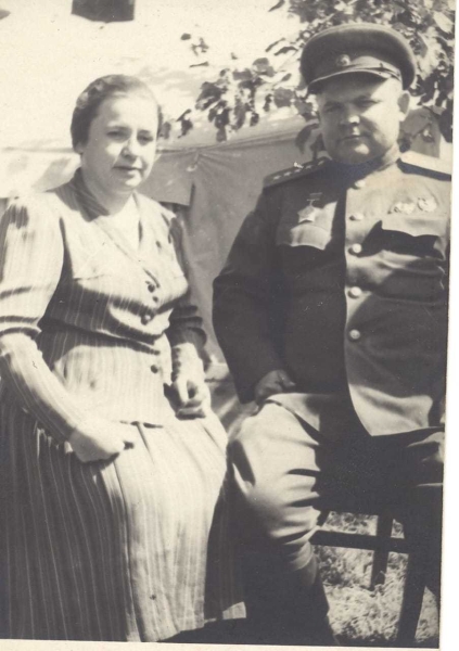 &laquo;Харьков освободили, это что &mdash; не подарок?&raquo;: внук генерала Ватутина &mdash; о семейных историях и об увековечивании памяти