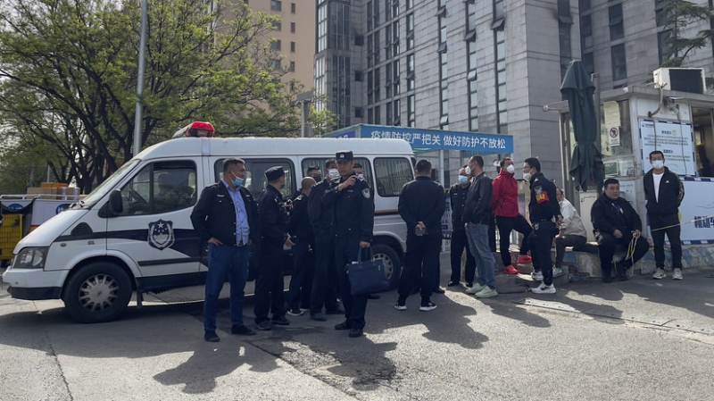 HKET: шесть человек погибли в результате нападения мужчины с ножом в детском саду в Китае