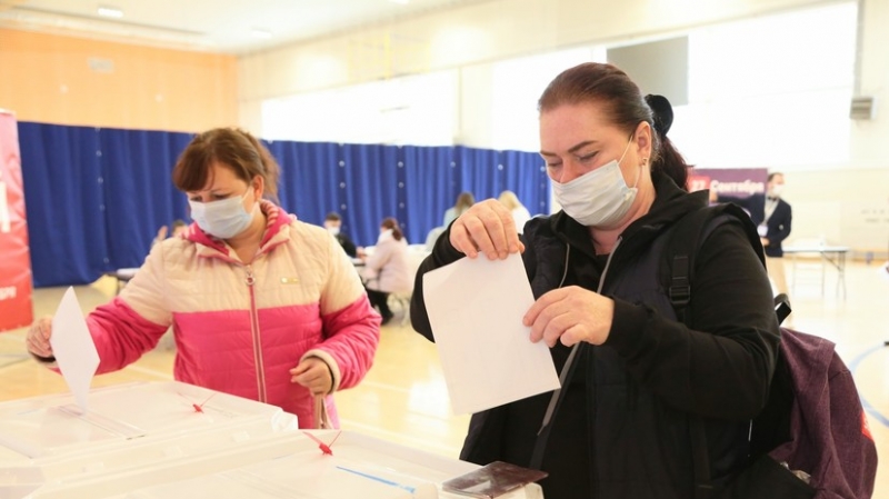 &laquo;Хочется человеческой жизни&raquo;: как беженцы с Украины голосовали в Подмосковье на референдуме о вхождении в состав России