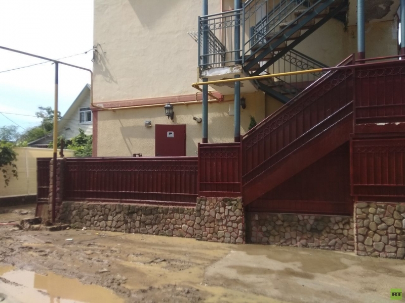 «Хозяйство уплыло всё»: как живёт Сочи после наводнения