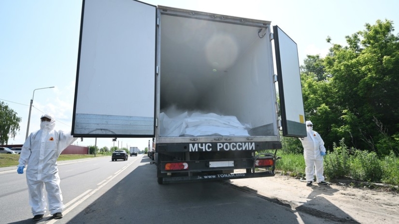 &laquo;Издевательство и глумление над своими же&raquo;: Захарова прокомментировала отказ Киева забирать тела боевиков ВСУ