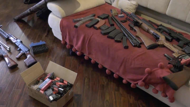 «Изъято 399 единиц огнестрельного оружия»: ФСБ задержала 165 подпольных оружейников в 44 регионах России