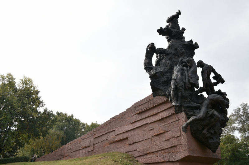 &laquo;Изучим историю этого человека&raquo;: МИД ФРГ отреагировал на намерение установить в Киеве памятный знак Багазию