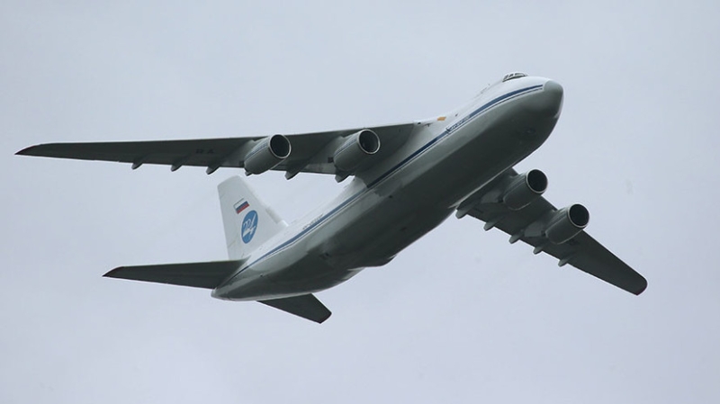 «Известия»: у самолёта Ан-124 загорелось шасси при посадке в Минеральных Водах