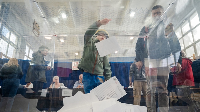 Явка на выборы президента Польши к полудню составила 20,28%