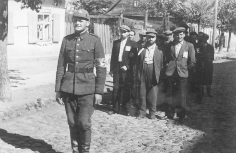 Как СМЕРШ разыскивало латышских пособников нацистов