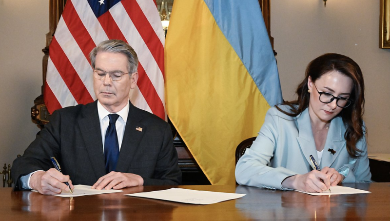 &laquo;Киев своих целей не добился&raquo;: как сделка по недрам лишила Украину козыря для борьбы за гарантии безопасности США