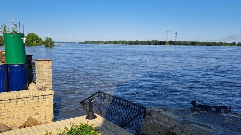 &laquo;Киеву нужно отвлечь внимание от неудач&raquo;: эксперты &mdash; о возможных последствиях диверсии киевского режима на Каховской ГЭС