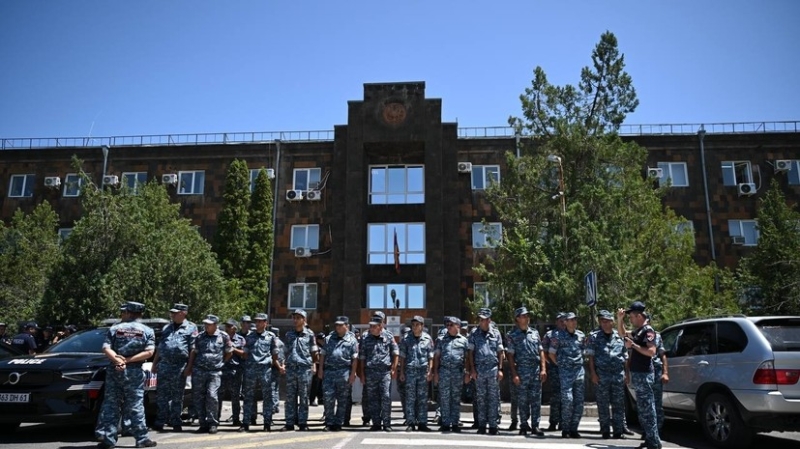 Кустурица связал преследование Карапетяна в Армении с действиями Запада