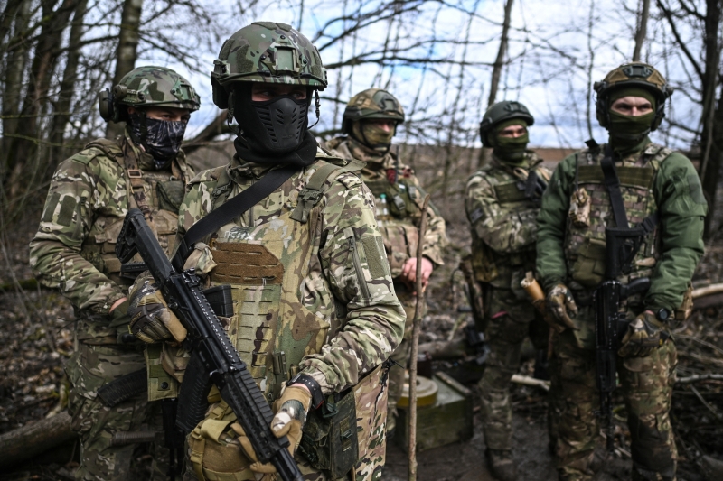 Ликвидировано более 60 боевиков: в Минобороны сообщили подробности удара по месту совещания командиров ВСУ в Сумах