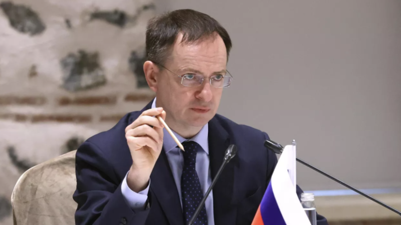 Мединский: Россия передала Украине первый список из 640 военнопленных