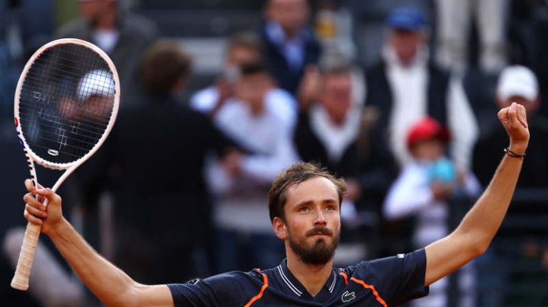 Медведев взял верх над Руне и стал победителем «Мастерса» в Риме