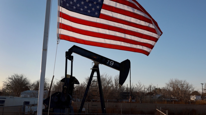 Меньше половины: объём стратегических резервов нефти в США сократился до минимума за 40 лет