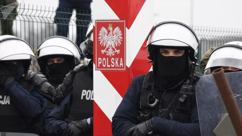 МИД Белоруссии: Минск готов к диалогу с Польшей по вопросам на границе