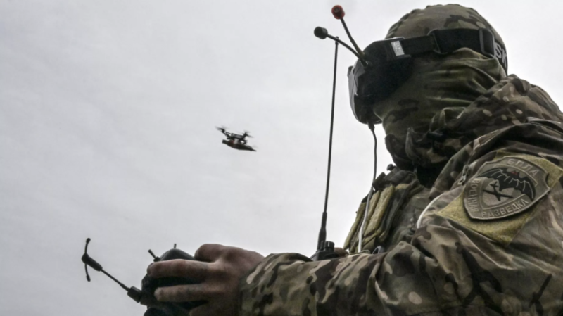 Минобороны: ночью ВС России ударили по военным предприятиям и объектам в Киеве