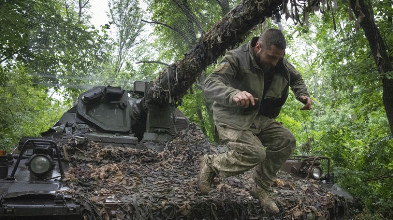 Минобороны: ВСУ за сутки на Запорожском направлении потеряли более 800 бойцов и 20 танков