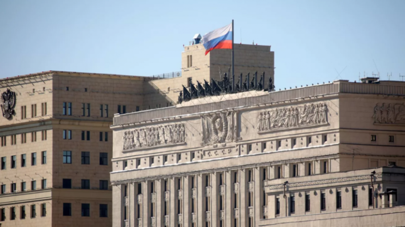 МО: армия России нанесла удар по ангарам с укрытыми в них гаубицами М777