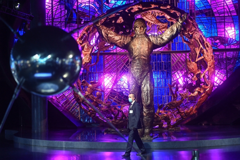 &laquo;Мы загорали на орбите&raquo;: космонавт, Герой СССР &mdash; о традициях в профессии и вере