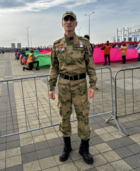 &laquo;На минуту приблизить нашу победу&raquo;: раненный на СВО доброволец вернулся в Донбасс, несмотря на протез