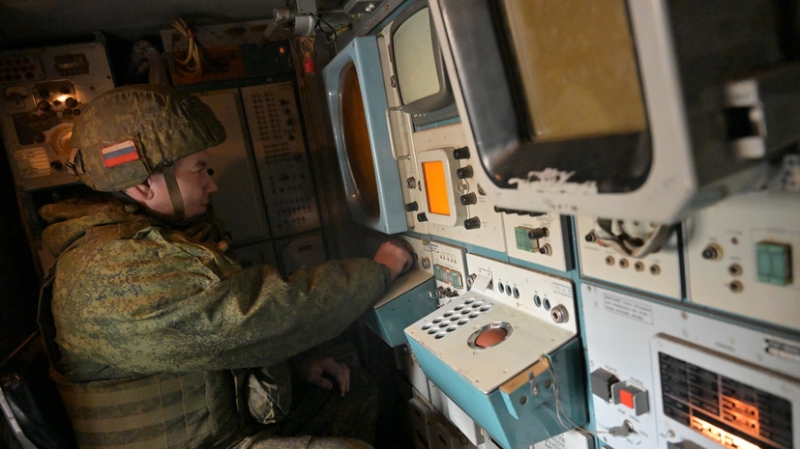 Над шестью регионами и двумя морями: за ночь российские силы ПВО сбили 33 украинских БПЛА