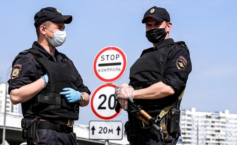 &laquo;Надёжная, удобная и недорогая техника&raquo;: когда МВД и Росгвардия могут принять на вооружение новый автомат АК-12