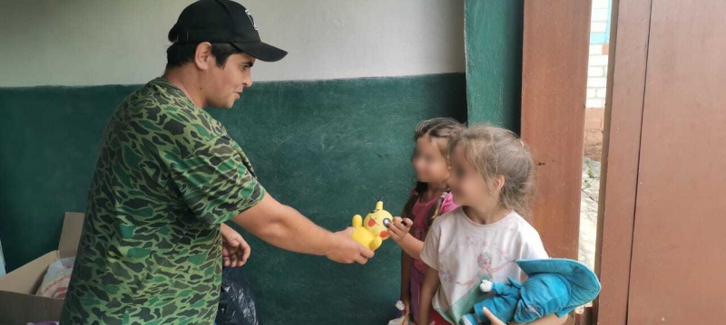 &laquo;Нас хотели задержать&raquo;: волонтёры из Харьковской области &mdash; о помощи мирным жителям и бегстве от украинских властей