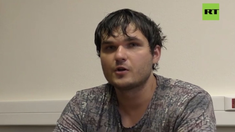 &laquo;Наш крест на всю жизнь&raquo;: RT побеседовал с родителями Евгения Серебрякова, обвиняемого в подрыве машины офицера ВС РФ