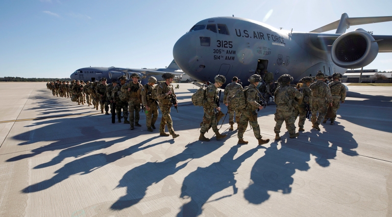 &laquo;Не дать соперничать на равных&raquo;: почему РФ и КНР названы угрозами в стратегическом руководстве по нацбезопасности США